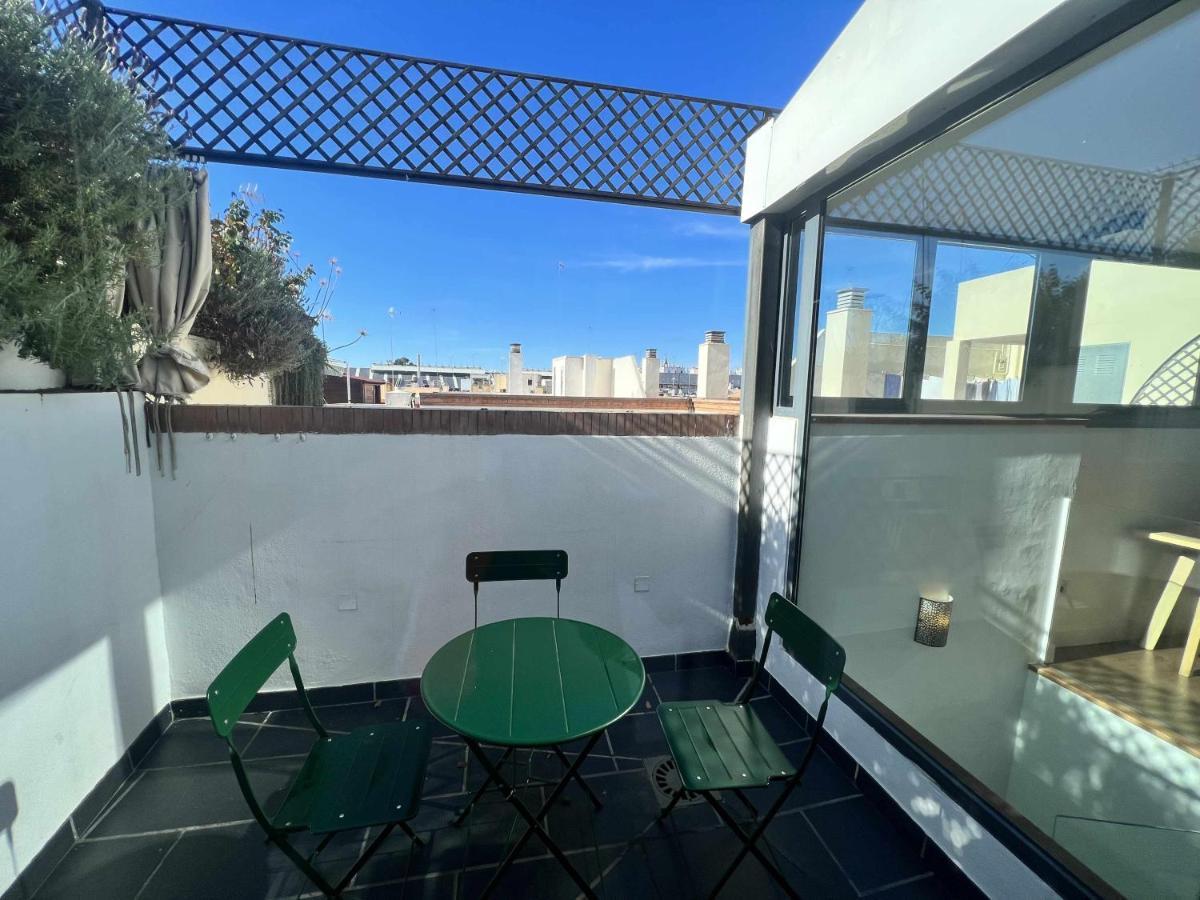 Atico San Bernardo Terraza Y Parking Incluido Apartment Sevilla Bagian luar foto