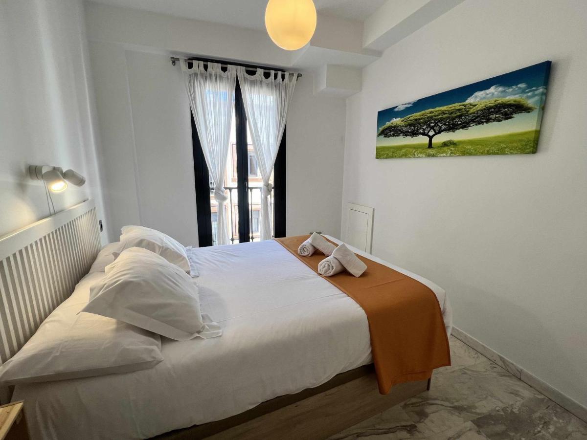 Atico San Bernardo Terraza Y Parking Incluido Apartment Sevilla Bagian luar foto